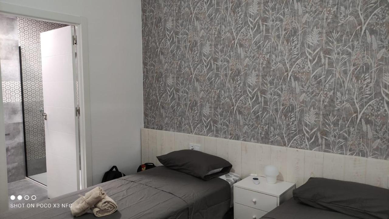 Malvarosa Beach Private Garden Apartment Valencia Ngoại thất bức ảnh